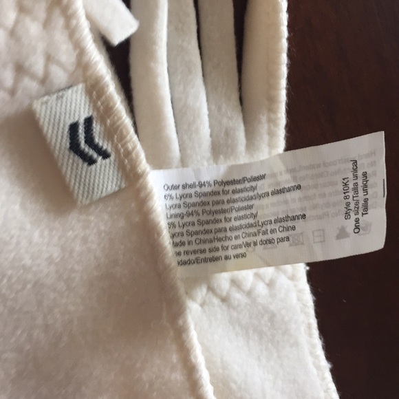 SCARF - Picture 2 of 2